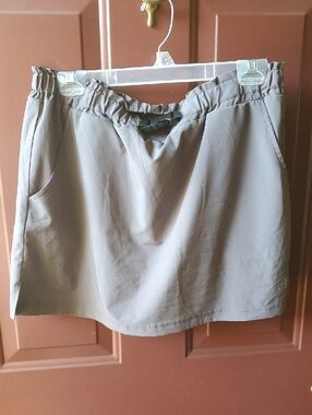 Born Women's Gray  Skort